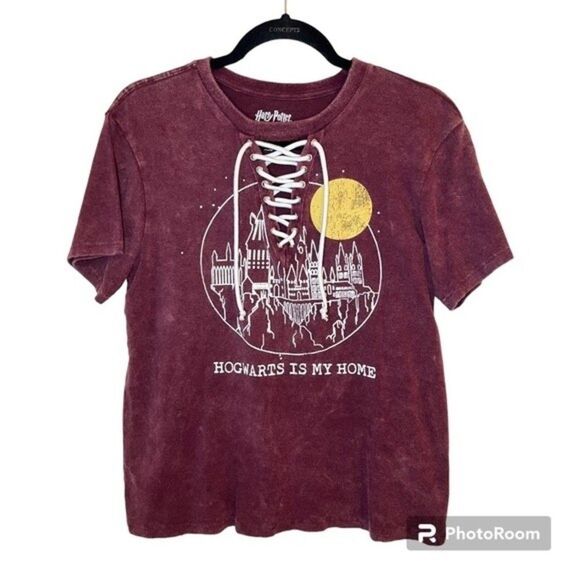 Harry Potter Hogwarts Is My Home Maroon Lace Up Short Sleeve Tee Size Small - Picture 1 of 4